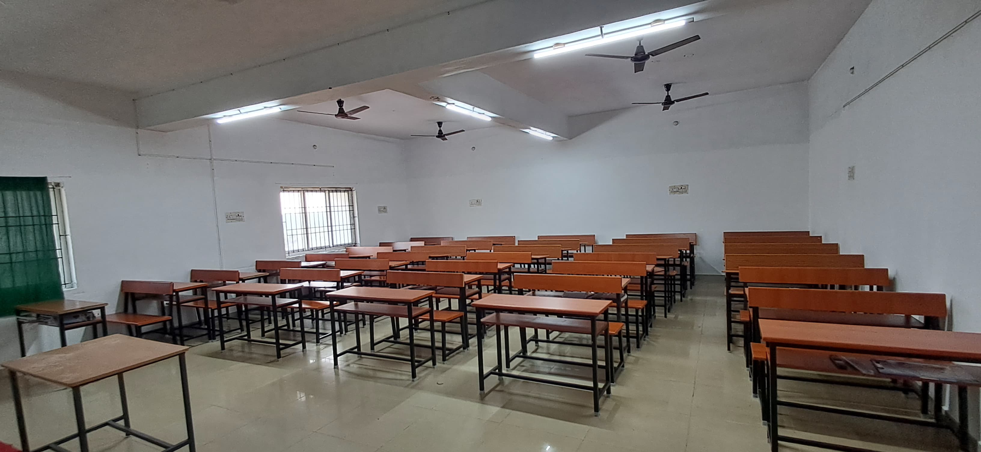 CLASS ROOM 3